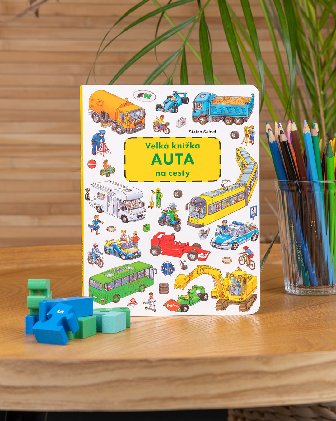 Na cesty – Velká knížka AUTA