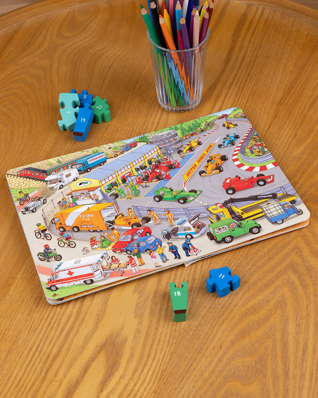 Na cesty – Velká knížka AUTA