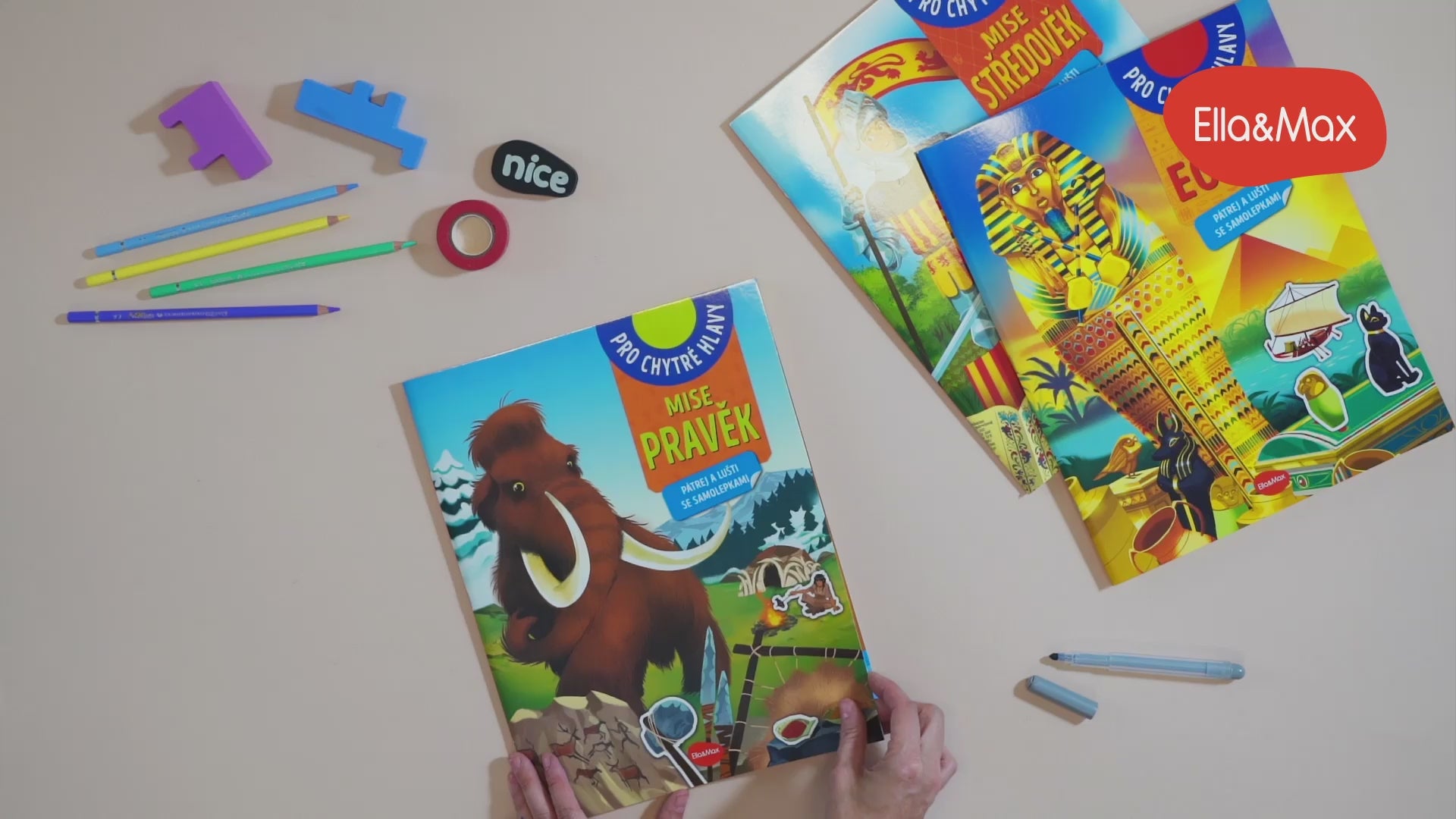 Načíst video: MISE STŘEDOVĚK – Pátrej a lušti se samolepkami